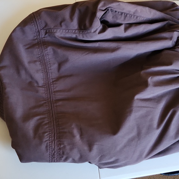 Authentic Derby - Picture 8 of 8